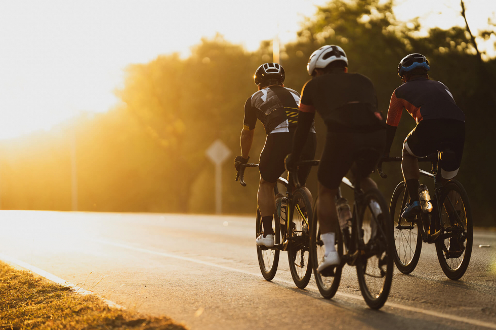 Cycling Bluetooth MESH helmet headset - Image 3